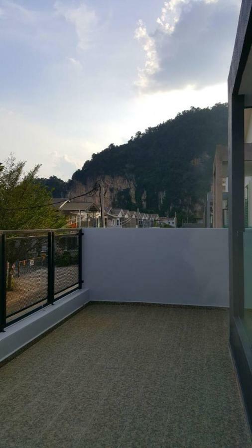 Ipoh Easteden Homestay Esterno foto