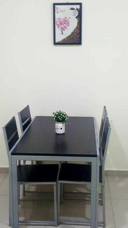 Ipoh Easteden Homestay Esterno foto