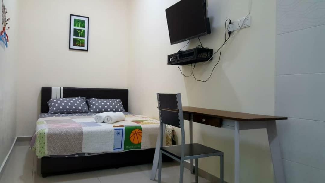 Ipoh Easteden Homestay Esterno foto