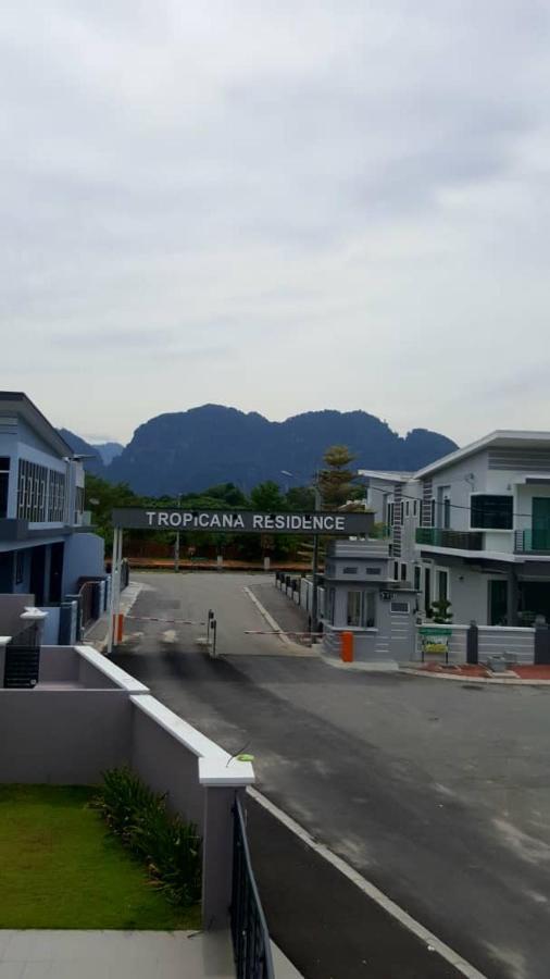 Ipoh Easteden Homestay Esterno foto